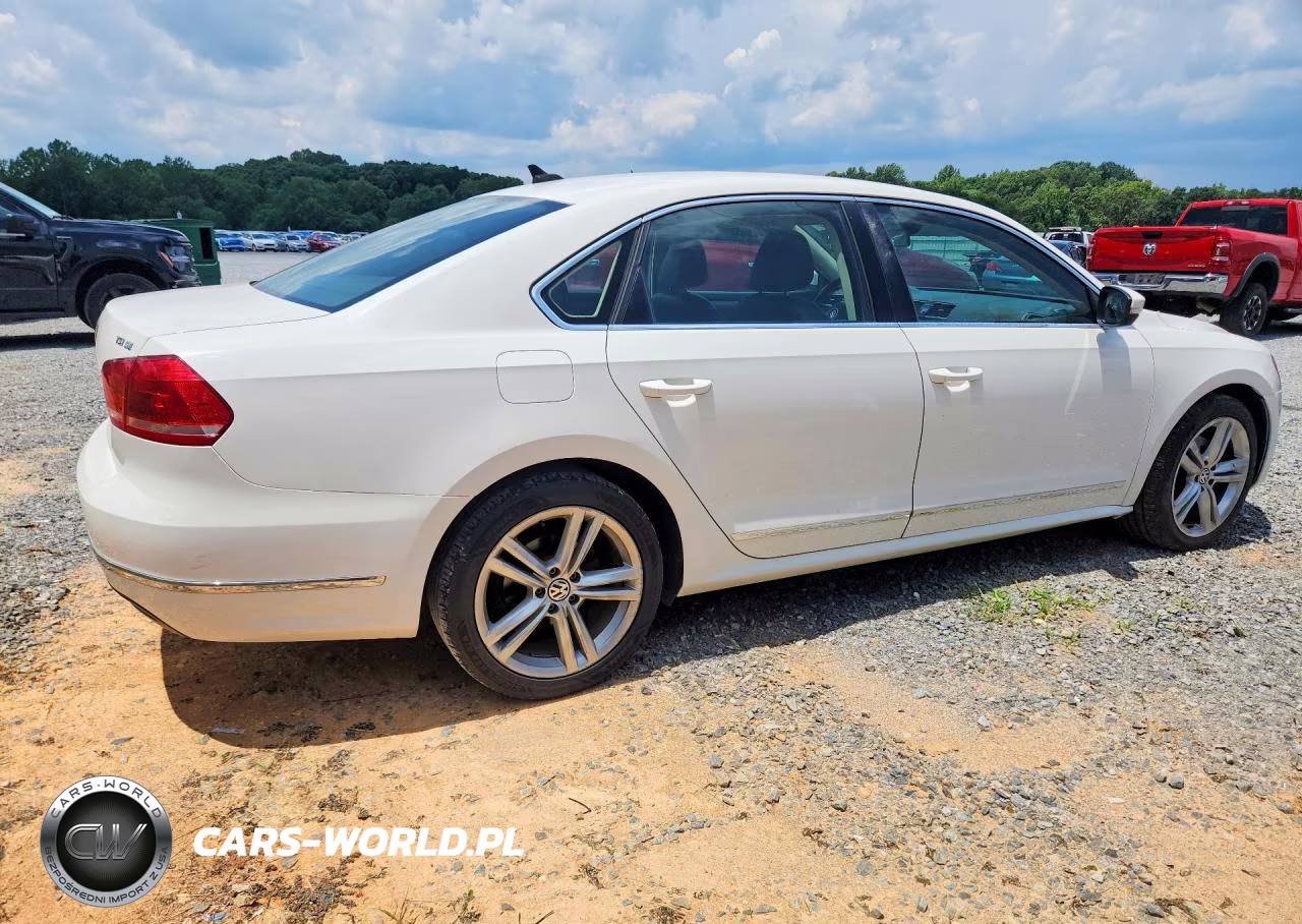 2015 Volkswagen Passat Se VIN:1VWBT7A30FC027060 - 3