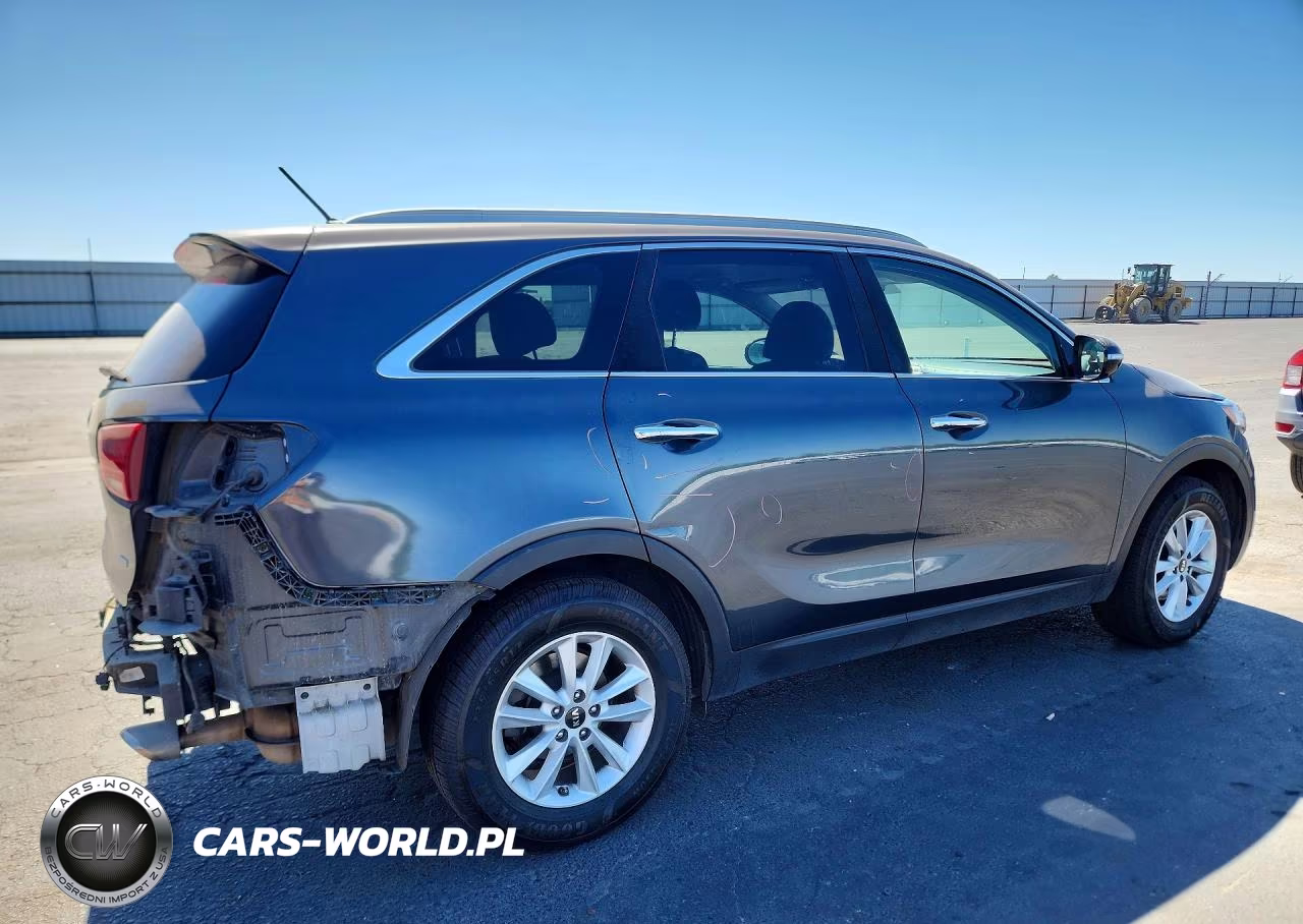 2020 Kia Sorento Lx VIN:5XYPG4A33LG702841 - 3