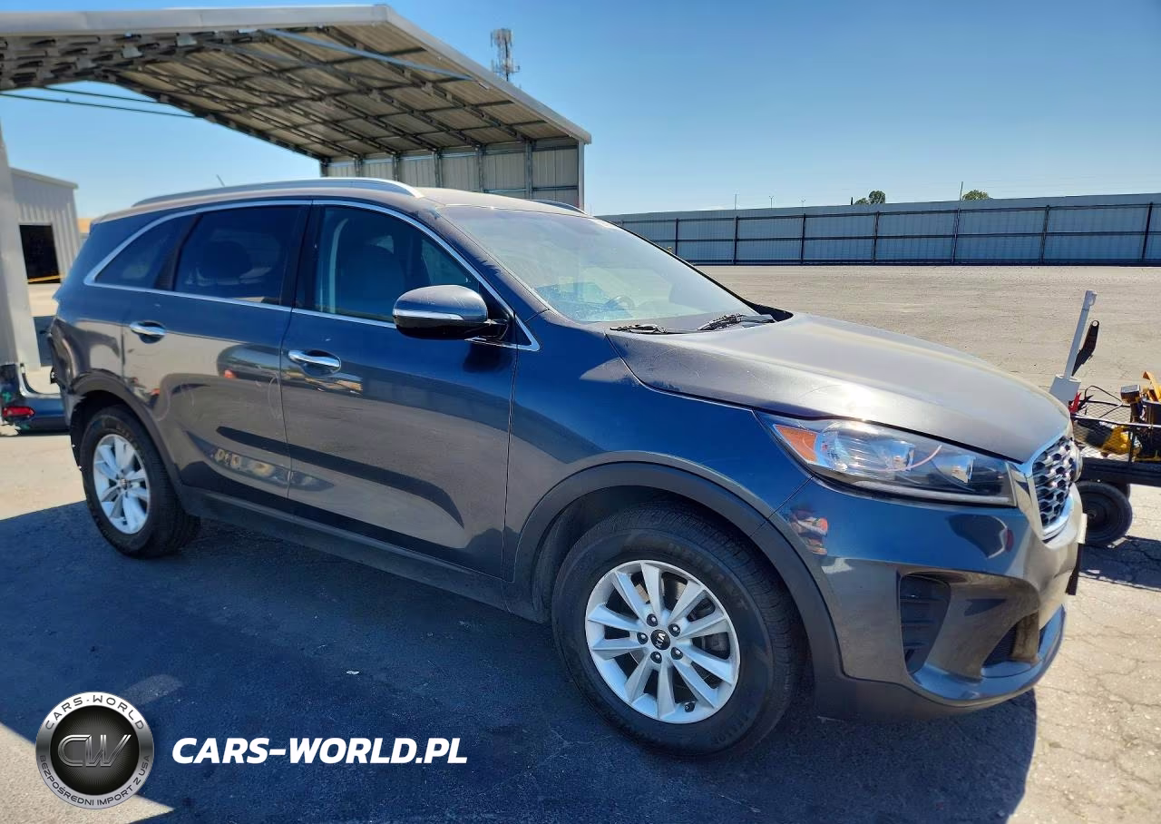 2020 Kia Sorento Lx VIN:5XYPG4A33LG702841 - 4