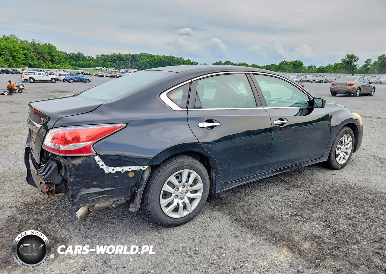 2014 Nissan Altima 2.5 S VIN:1N4AL3AP1EC280984 - 3