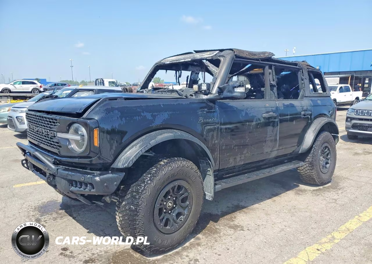 2023 Ford Bronco Base – zdjęcie 1 z 13