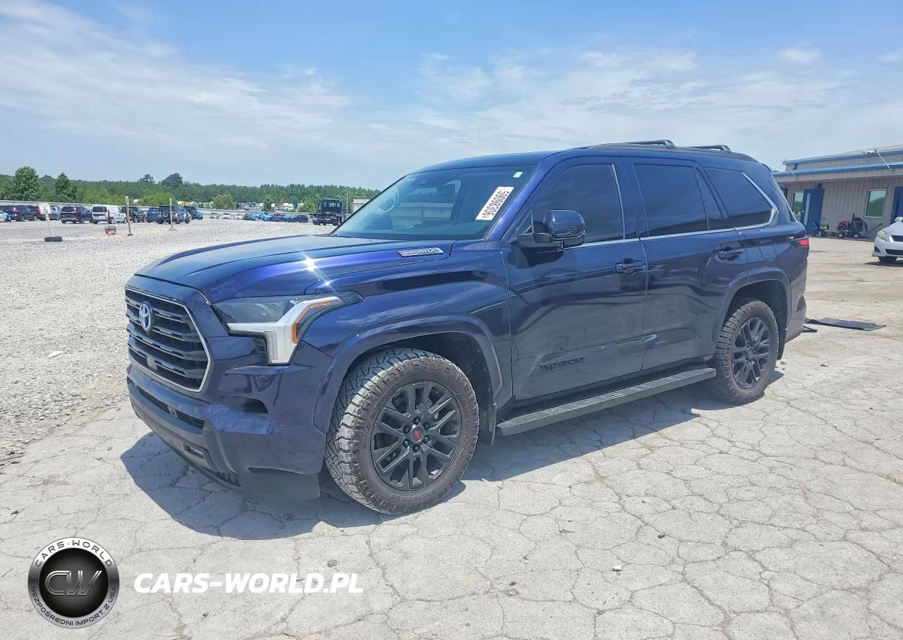 2024 Toyota Sequoia Sr5 – zdjęcie 1 z 13