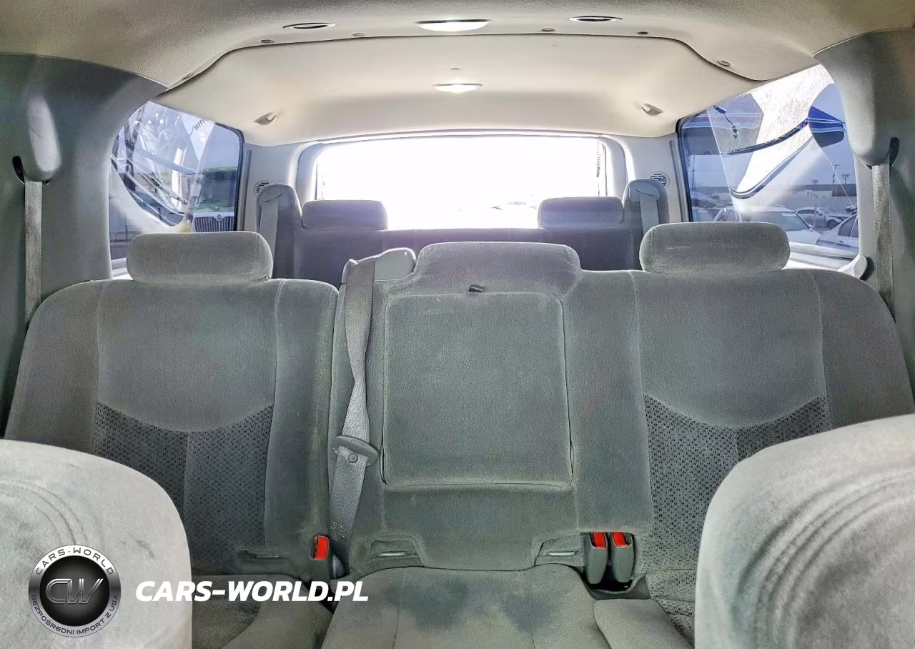 2006 Chevrolet Suburban C1500 VIN:1GNEC16Z16J172203 - 10