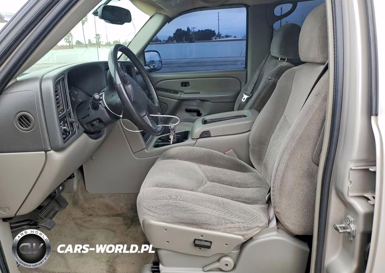 2006 Chevrolet Suburban C1500 VIN:1GNEC16Z16J172203 - 7