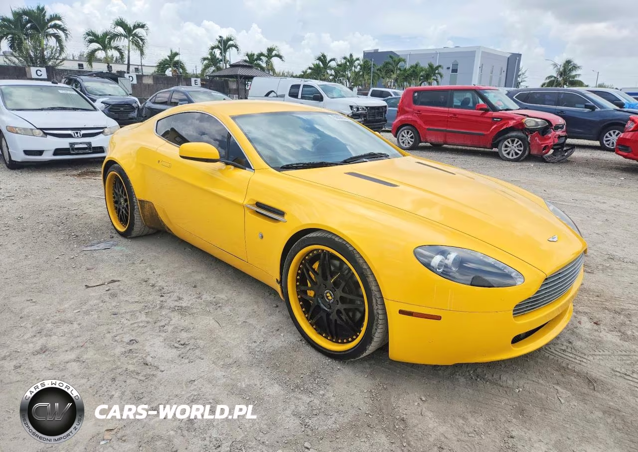 2007 Aston Martin V8 Vantage VIN:SCFBB03B47GC04466 - 4