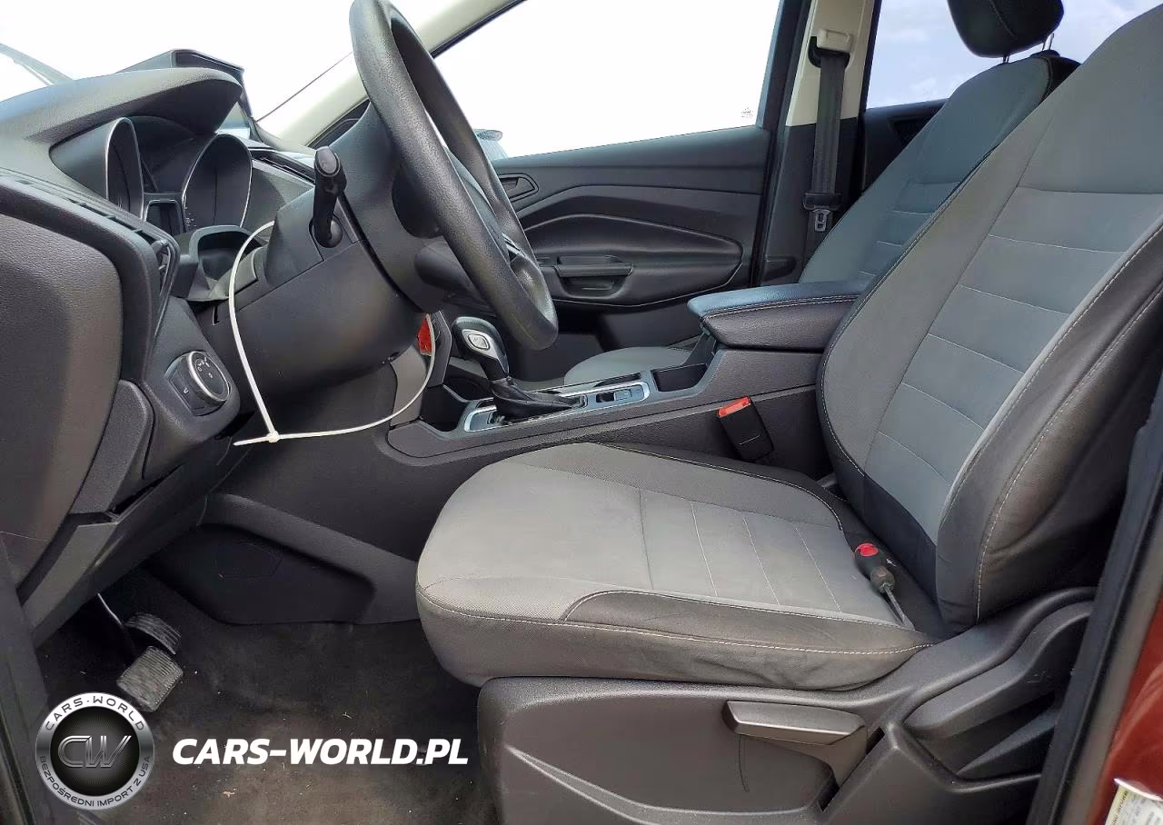 2018 Ford Escape S VIN:1FMCU0F72JUA09407 - 7