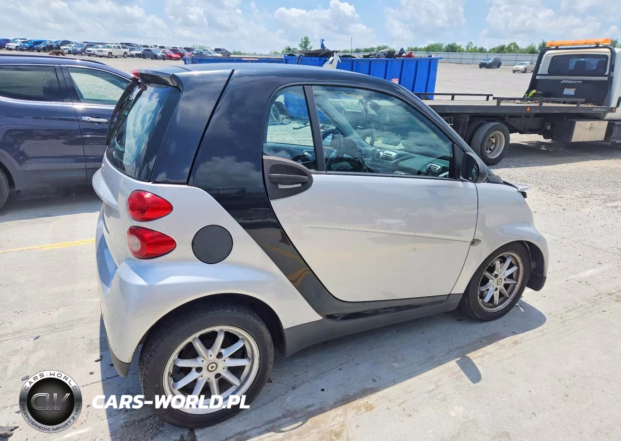 2008 Smart Fortwo Pure VIN:WMEEJ31X58K193344 - 3