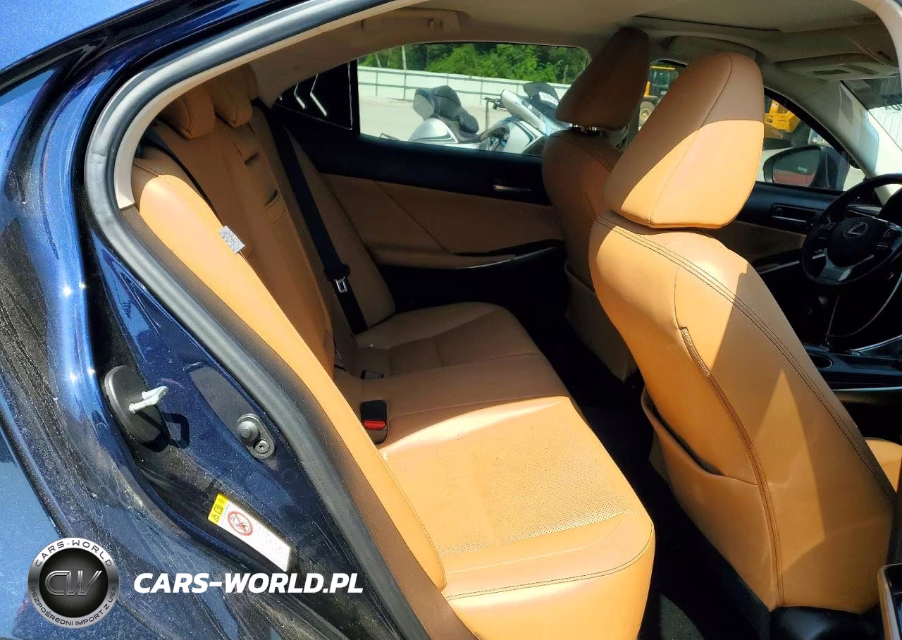 2018 Lexus Is 300 VIN:JTHC81D23J5028613 - 10