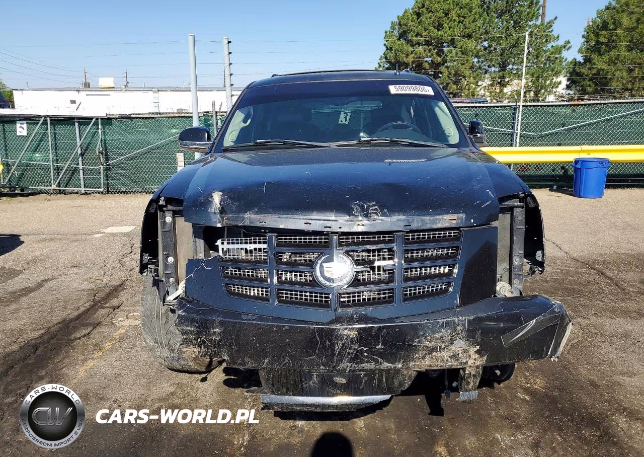 2007 Cadillac Escalade Luxury VIN:1GYFK63807R131602 - 5