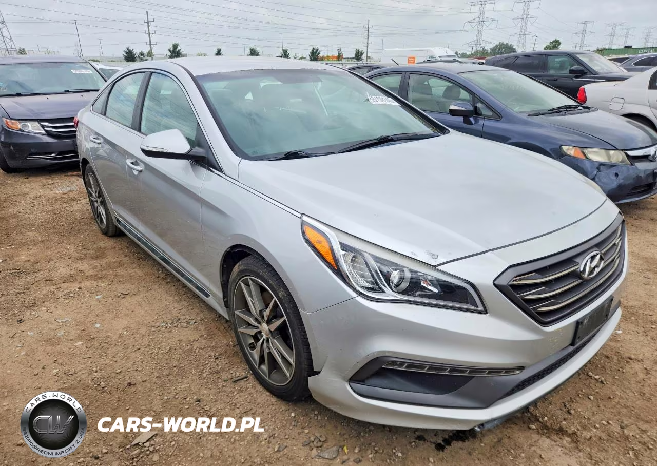 2017 Hyundai Sonata Sport 2.0T VIN:5NPE34AB4HH558775 - 4