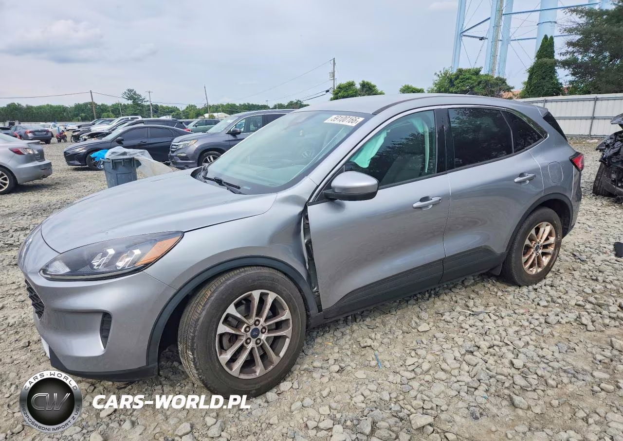 2021 Ford Escape Se