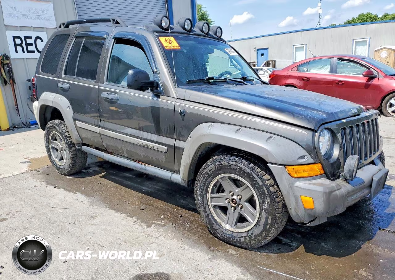 2006 Jeep Liberty Renegade VIN:1J4GL38K96W285648 - 4