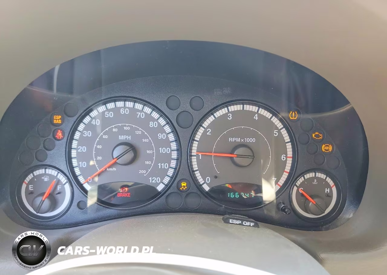 2006 Jeep Liberty Renegade VIN:1J4GL38K96W285648 - 9
