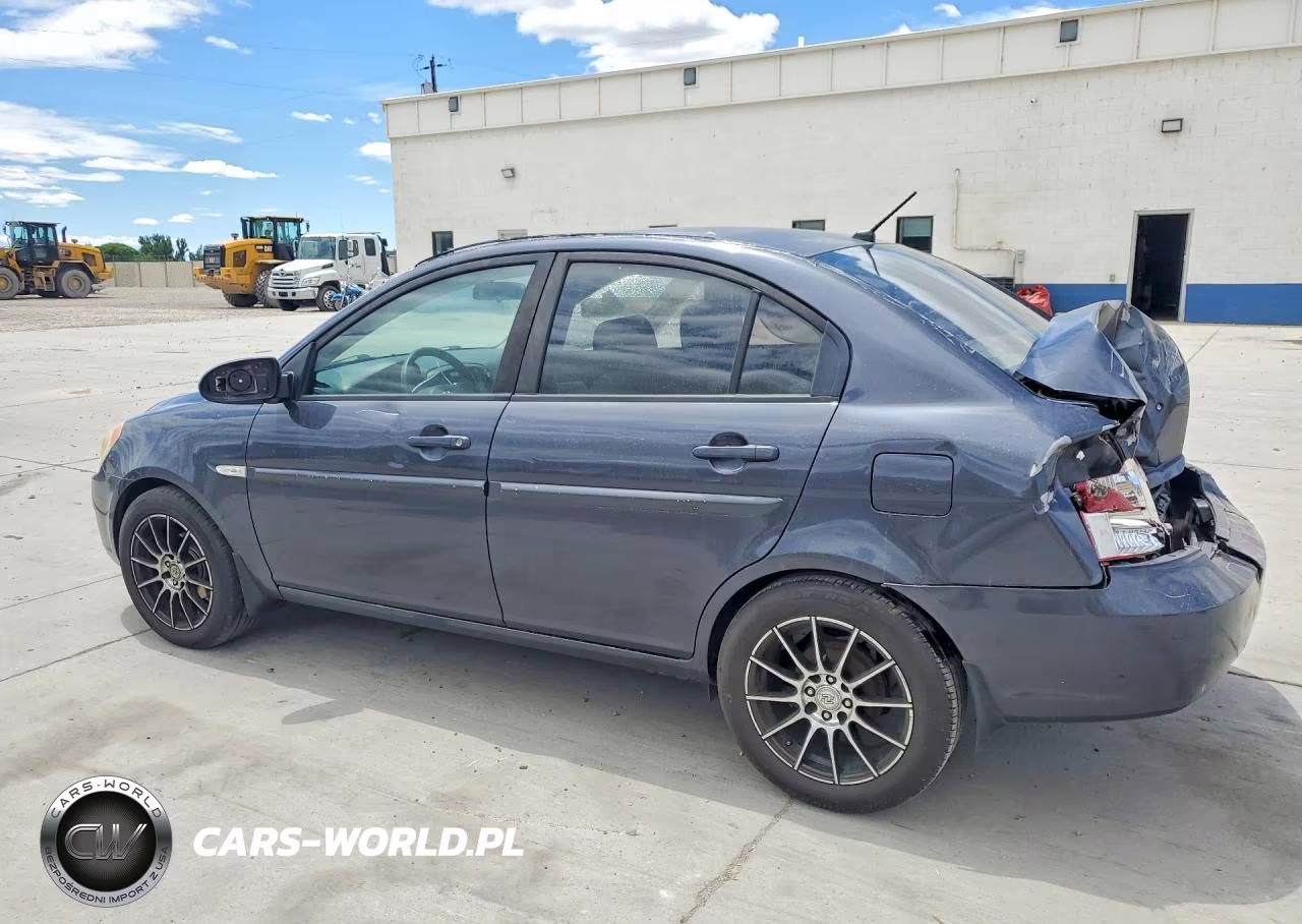 2007 Hyundai Accent Gls VIN:KMHCN46C37U136855 - 2