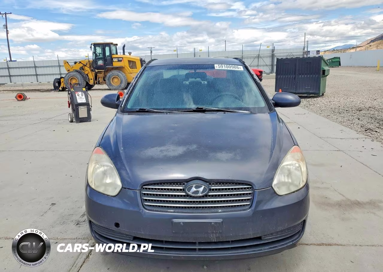 2007 Hyundai Accent Gls VIN:KMHCN46C37U136855 - 5