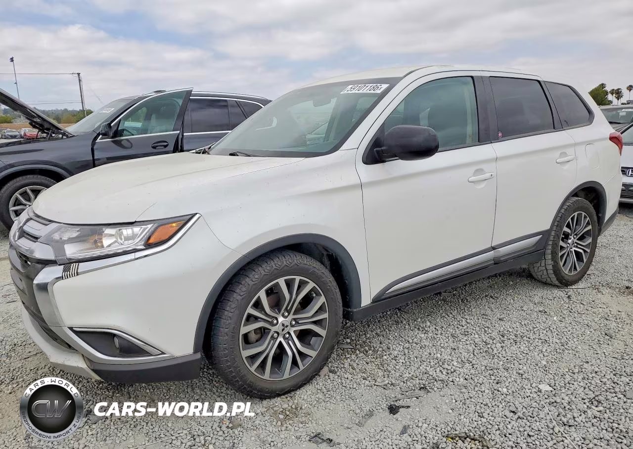 2017 Mitsubishi Outlander Es