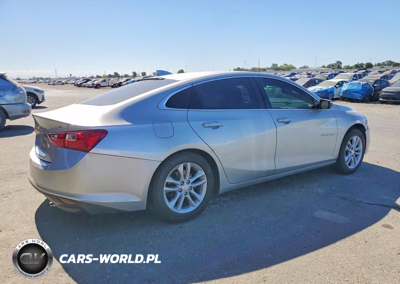 2018 Chevrolet Malibu Lt VIN:1G1ZD5ST0JF222089 - 3