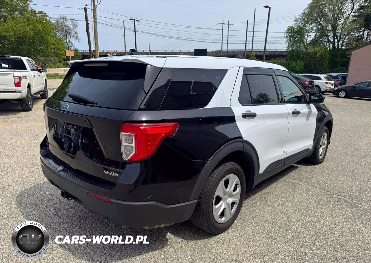 2020 Ford Explorer Police Interceptor VIN:1FM5K8AB3LGA71201 - 3