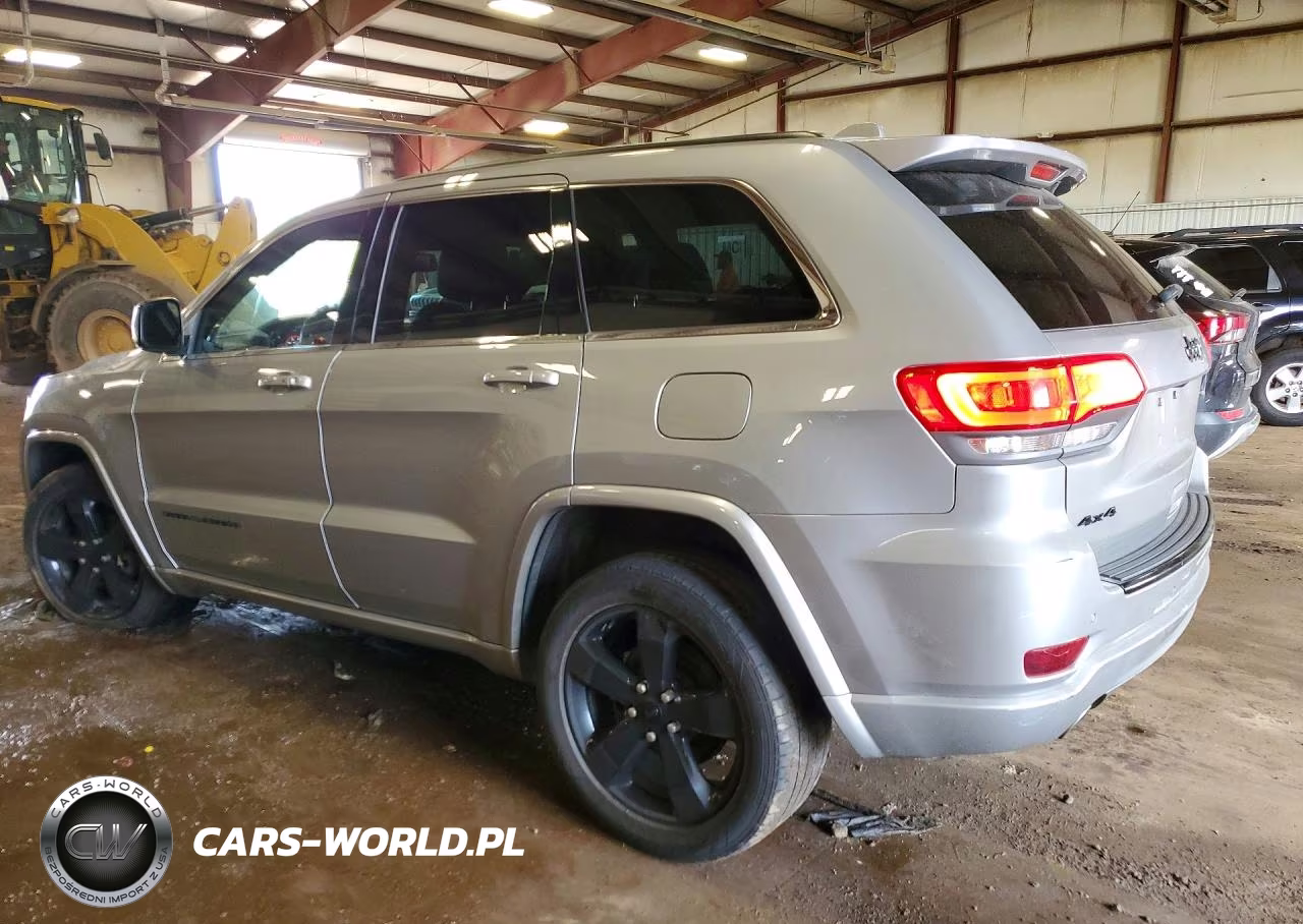 2014 Jeep Grand Cherokee Laredo VIN:1C4RJFAG8EC541550 - 2
