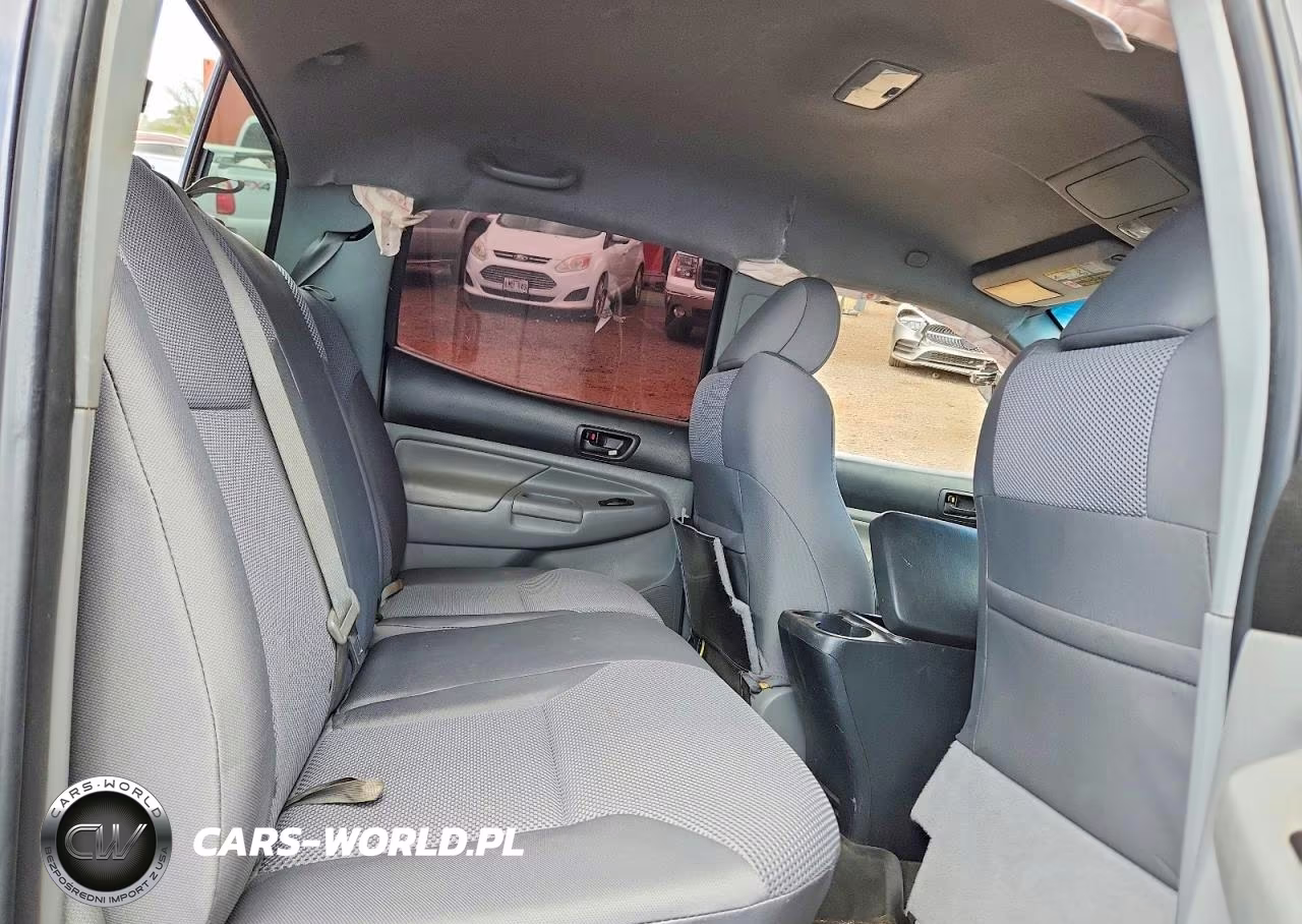 2013 Toyota Tacoma Double Cab VIN:3TMLU4EN4DM124420 - 10