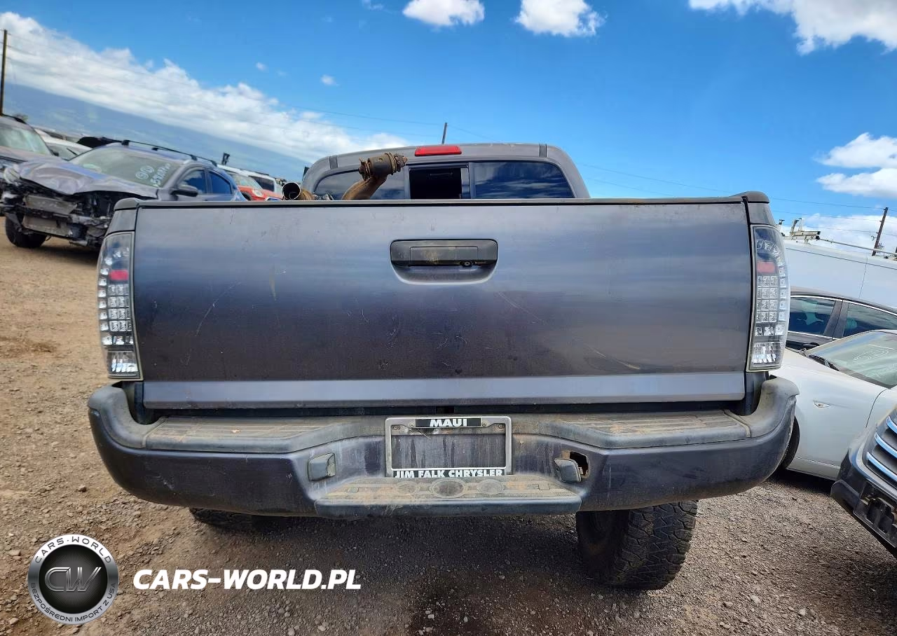 2013 Toyota Tacoma Double Cab VIN:3TMLU4EN4DM124420 - 6