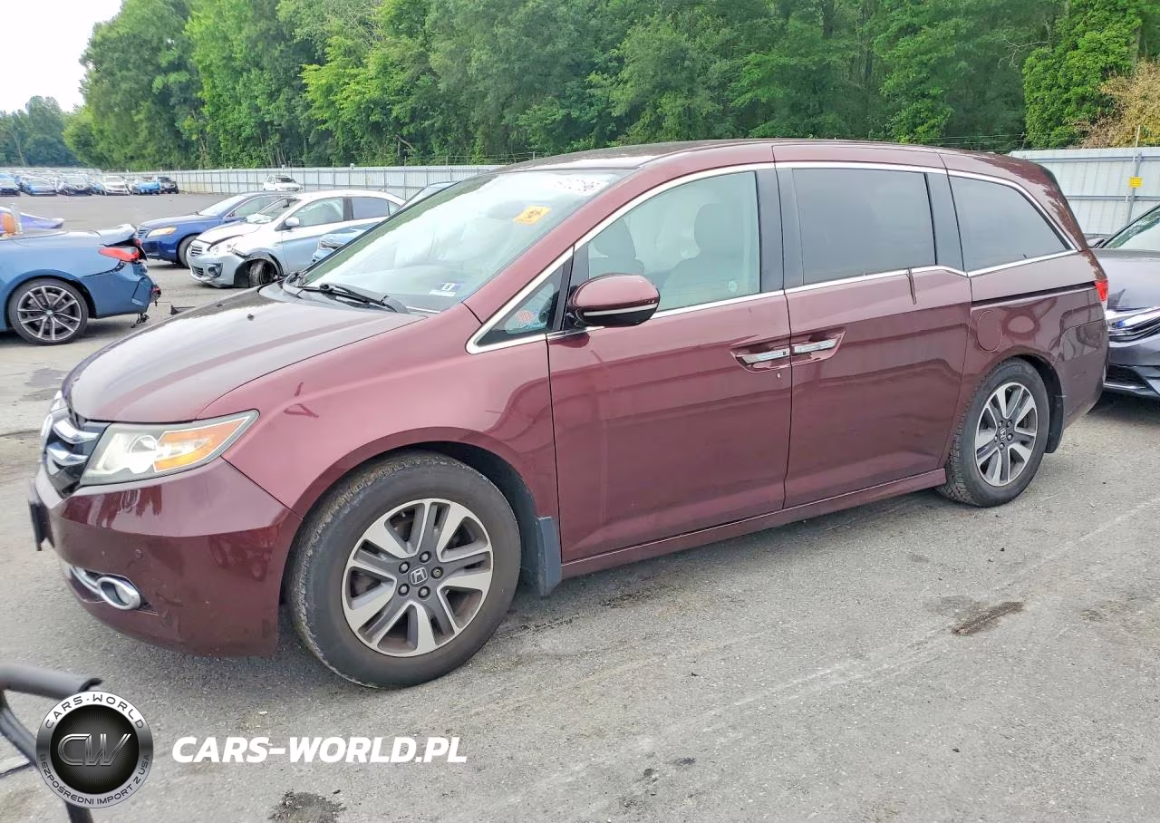 2015 Honda Odyssey Touring – zdjęcie 1 z 13