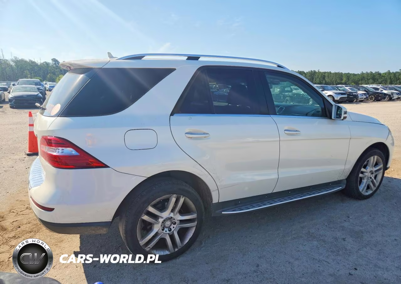 2015 Mercedes-Benz Ml 350 VIN:4JGDA5JB2FA452431 - 3
