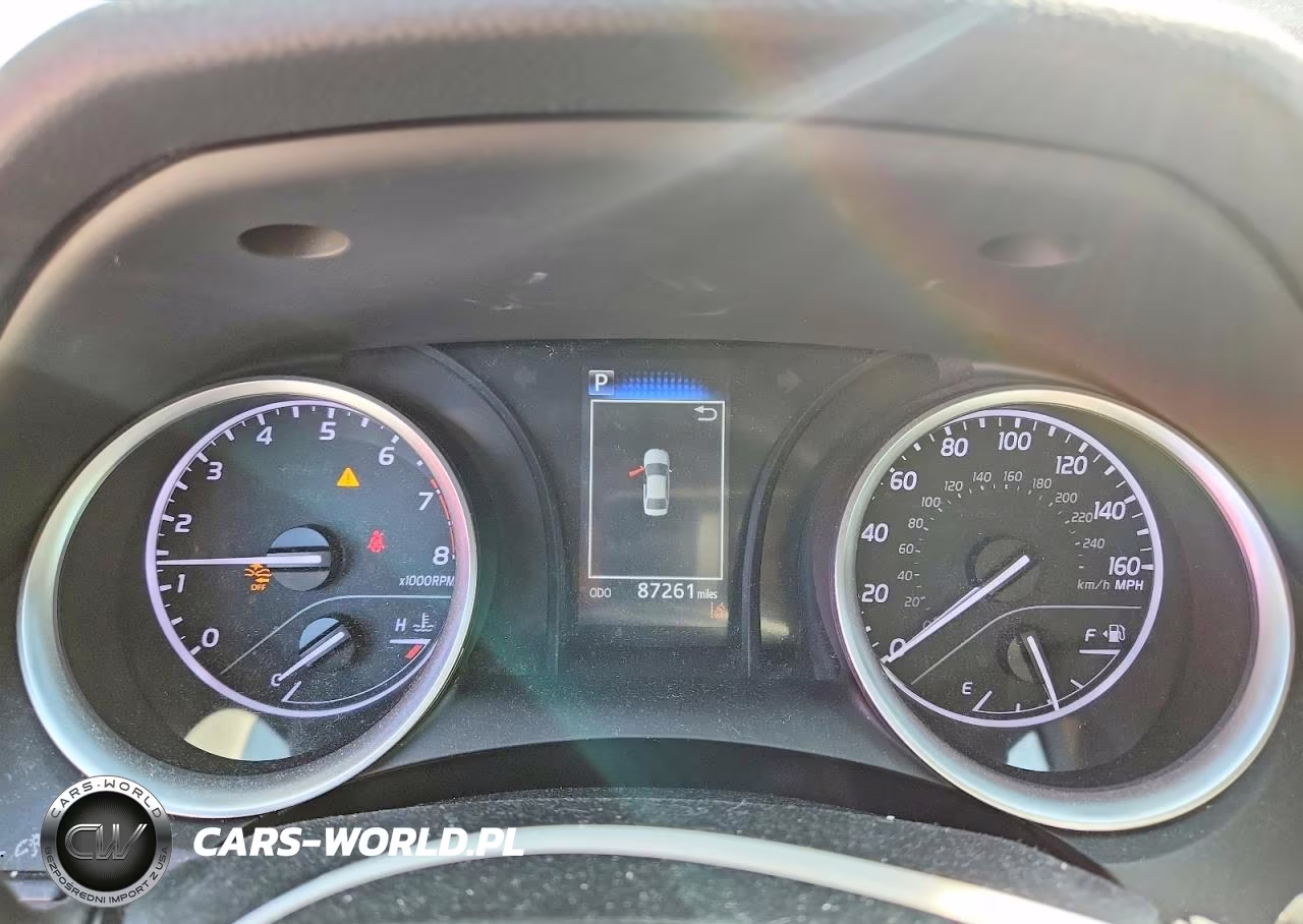 2024 Toyota Camry Le VIN:4T1C11AK9RU234946 - 9