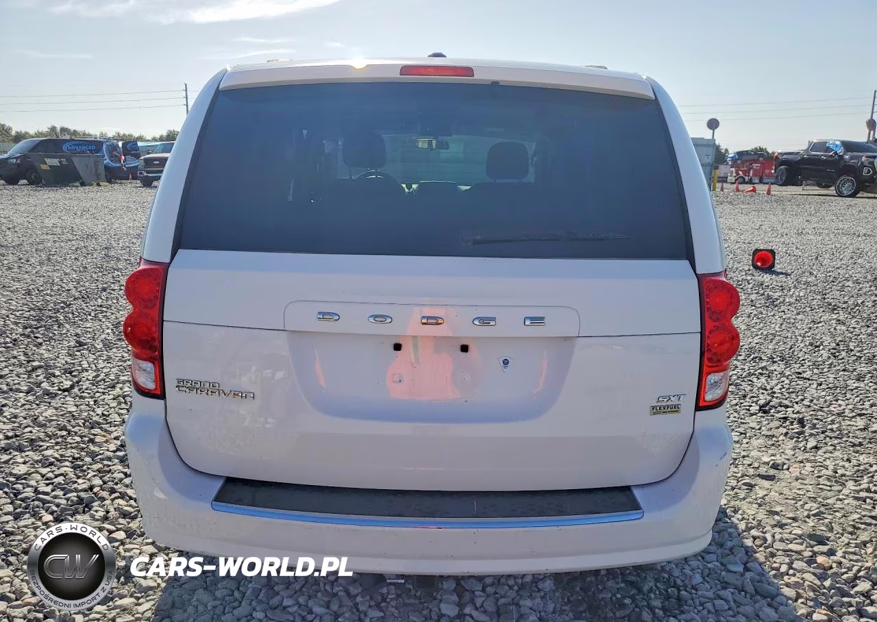 2016 Dodge Grand Caravan Sxt VIN:2C4RDGCG7GR384243 - 6
