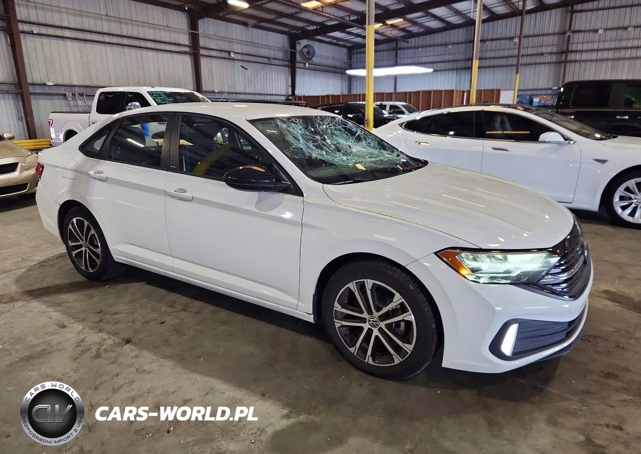 2024 Volkswagen Jetta Sport VIN:3VWBM7BU6RM021139 - 4