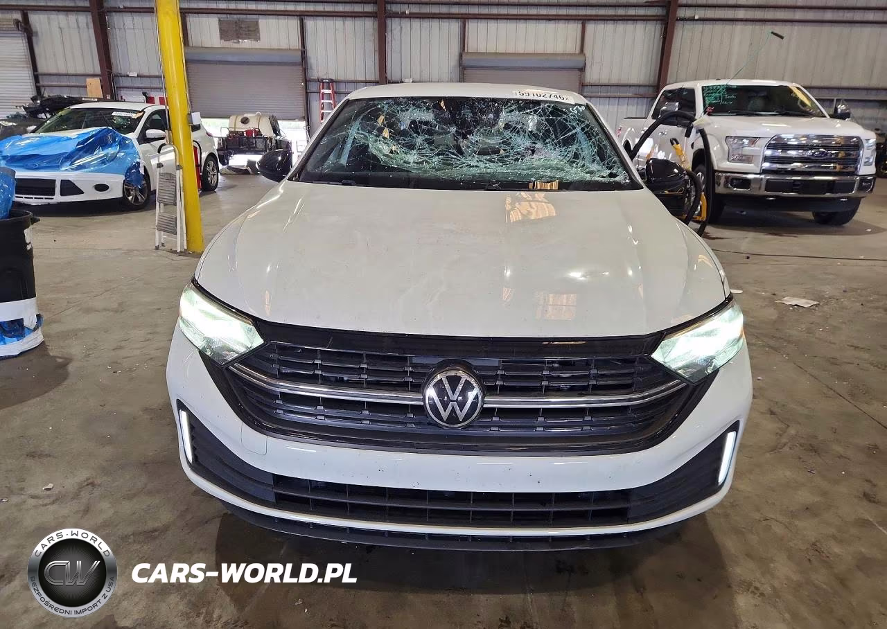 2024 Volkswagen Jetta Sport VIN:3VWBM7BU6RM021139 - 5
