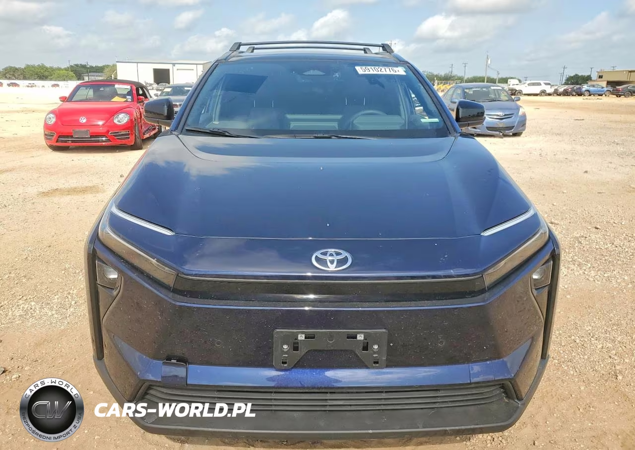 2026 Toyota Bz Xle Plus VIN:JTMBCAEB6TA000907 - 5