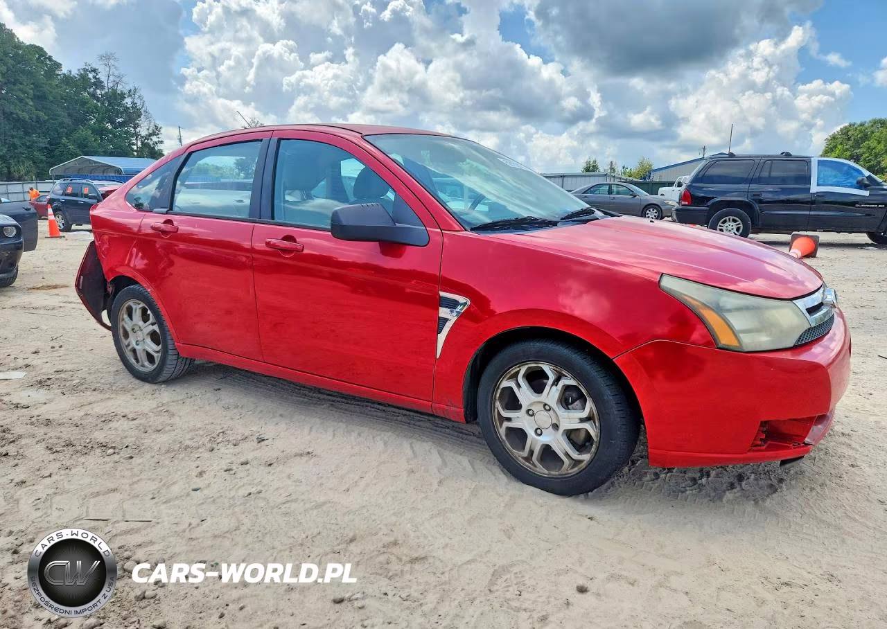 2008 Ford Focus Se VIN:1FAHP35N48W183373 - 4