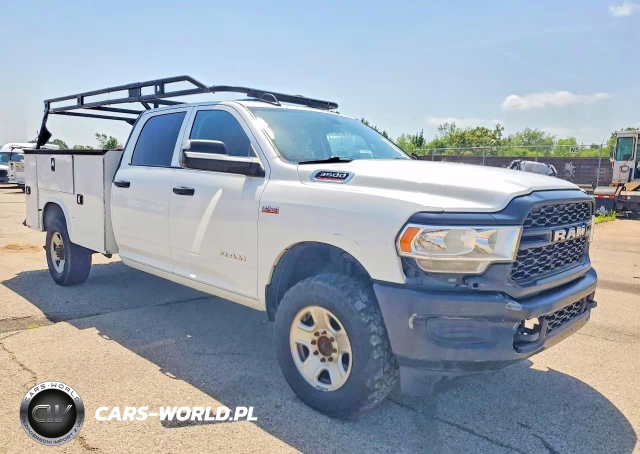 2019 Ram 3500 Tradesman VIN:3C7WR3GJ3KG605034 - 4