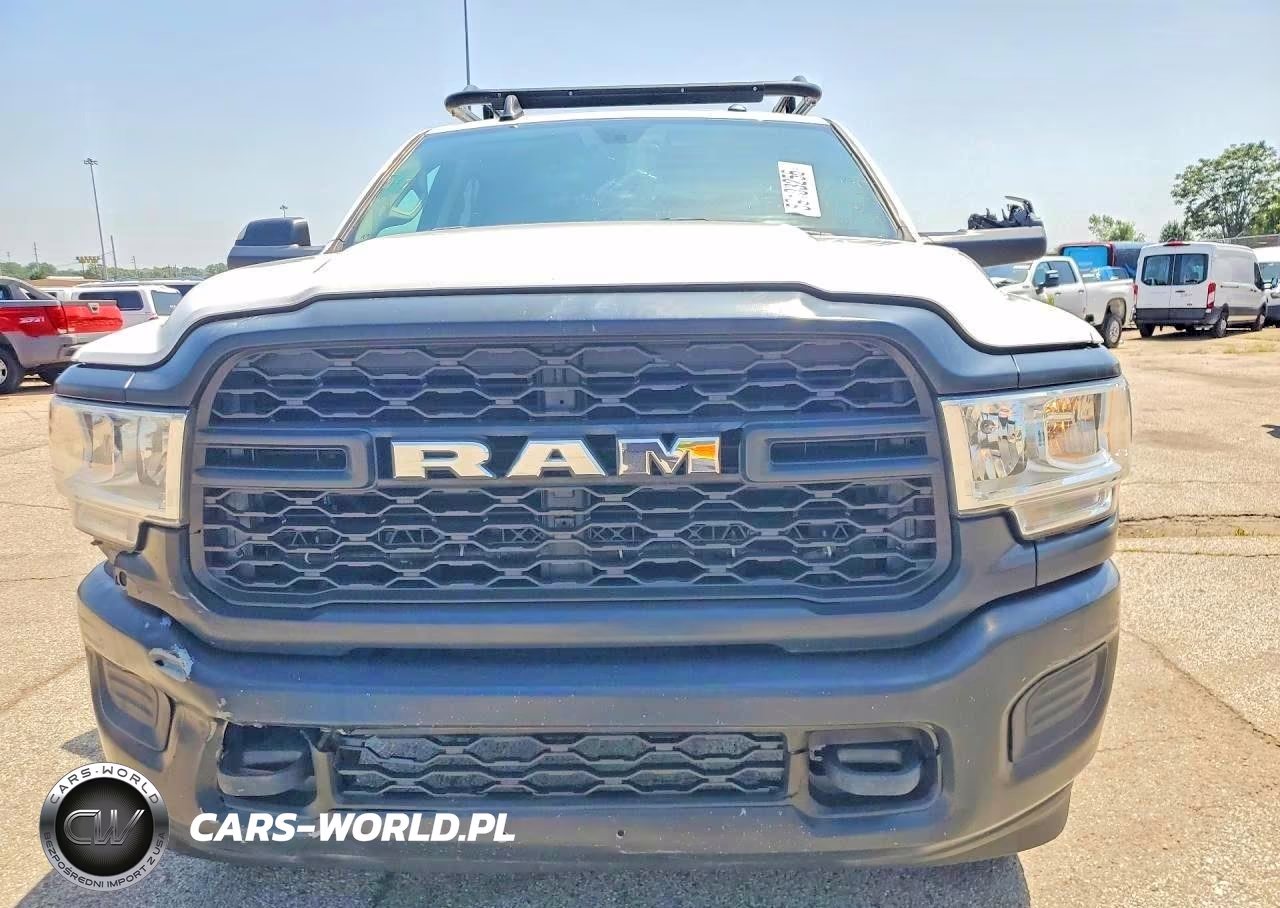 2019 Ram 3500 Tradesman VIN:3C7WR3GJ3KG605034 - 5