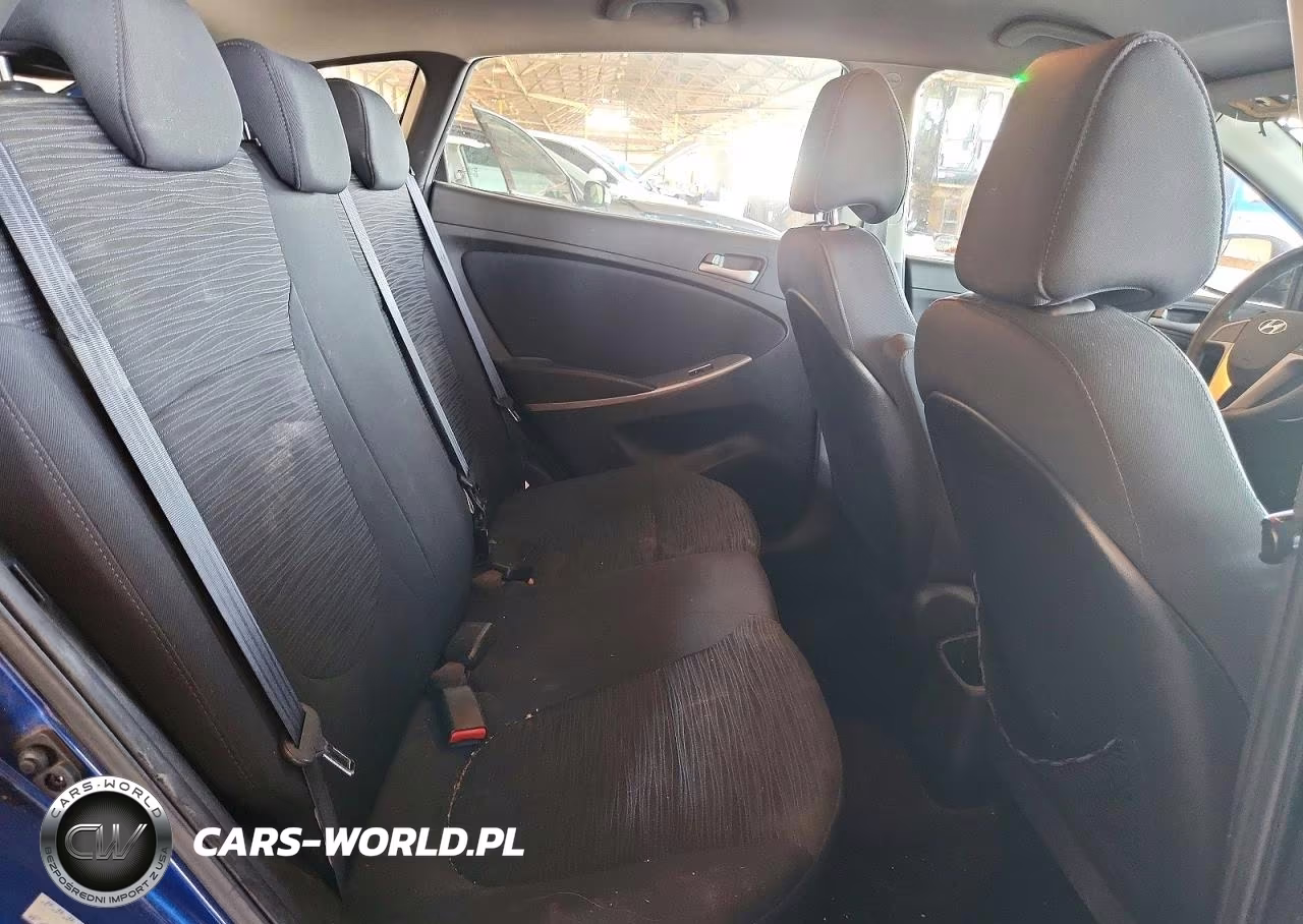 2015 Hyundai Accent Gs VIN:KMHCT5AE6FU227797 - 10