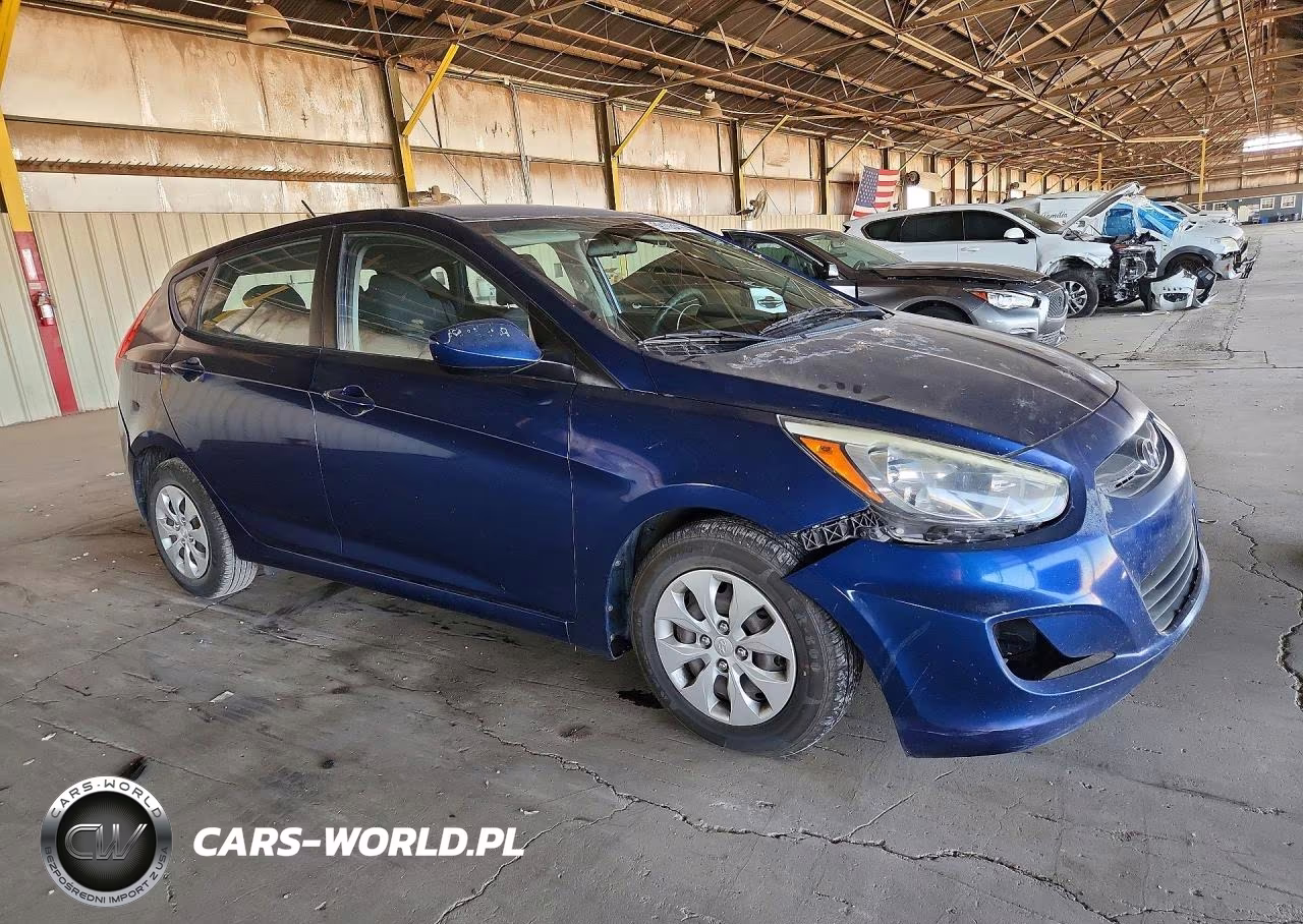 2015 Hyundai Accent Gs VIN:KMHCT5AE6FU227797 - 4