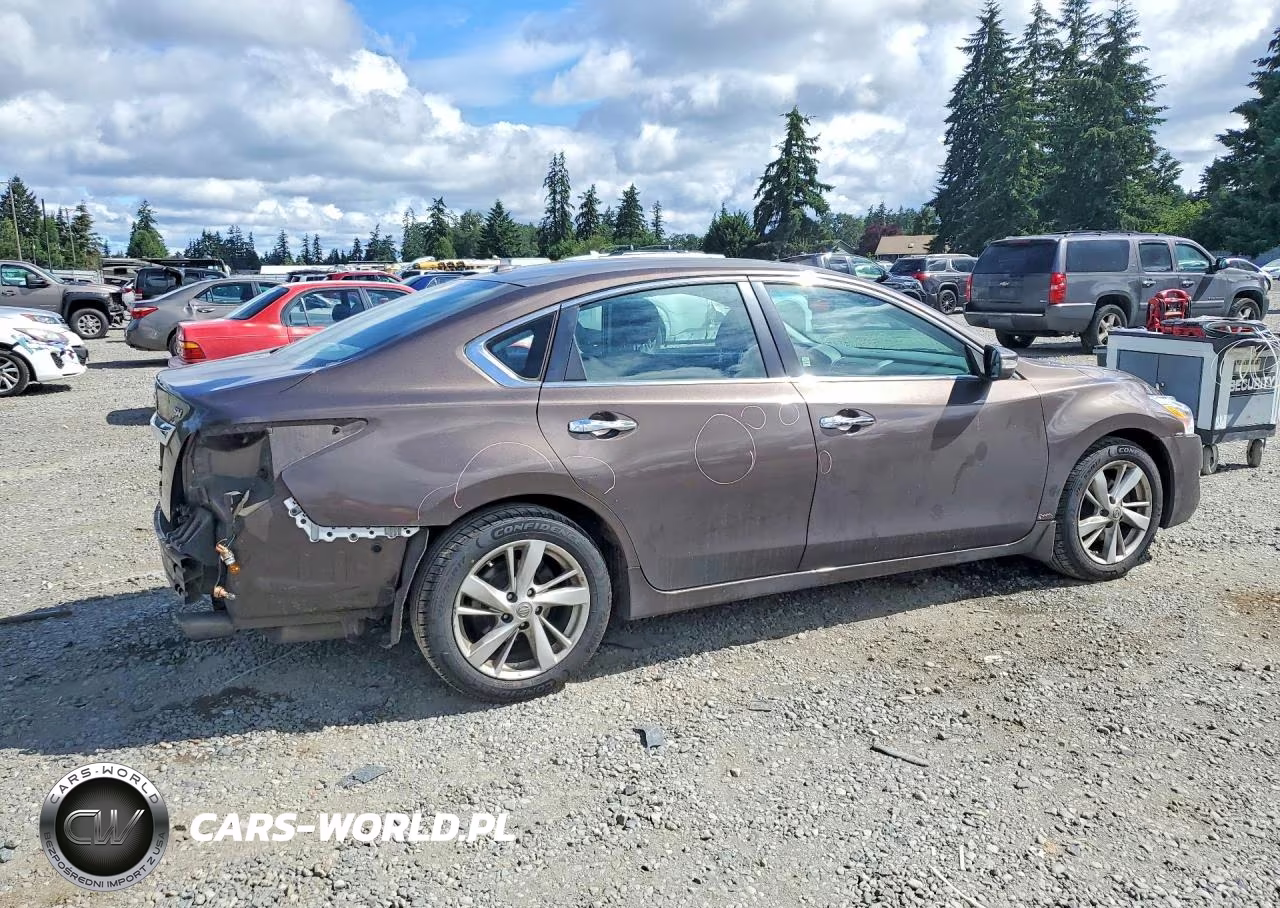2015 Nissan Altima 2.5 Sv VIN:1N4AL3AP1FC163522 - 3
