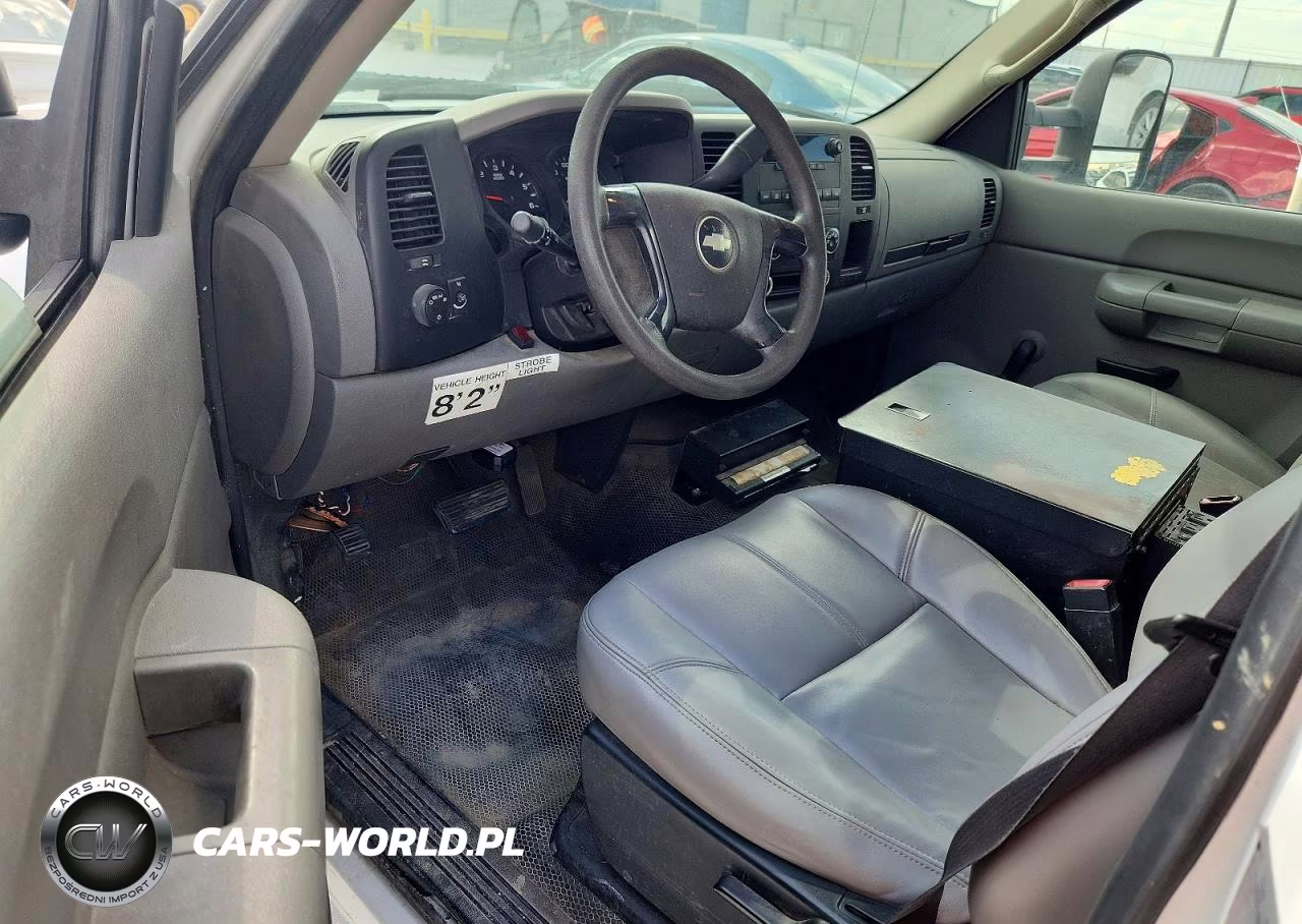 2008 Chevrolet Silverado C1500 VIN:1GCEC14X48Z136472 - 8