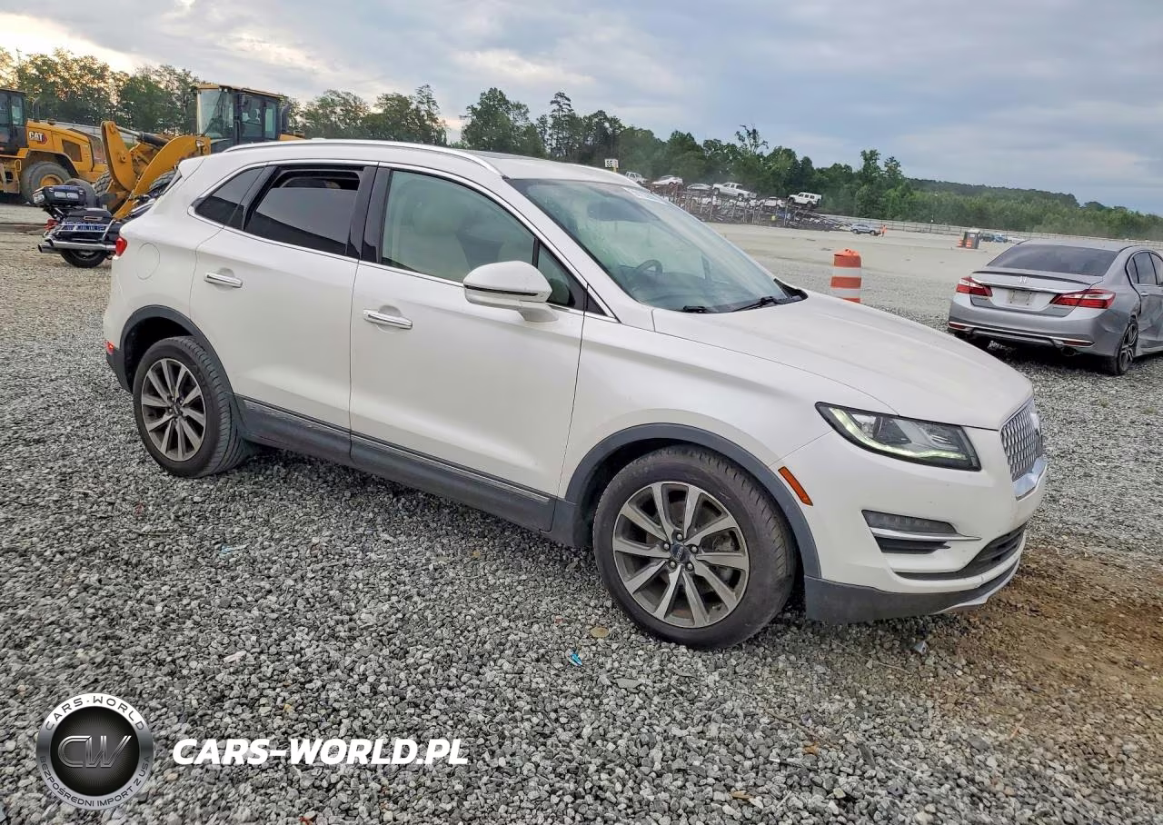 2019 Lincoln Mkc Reserve VIN:5LMCJ3C94KUL13319 - 4