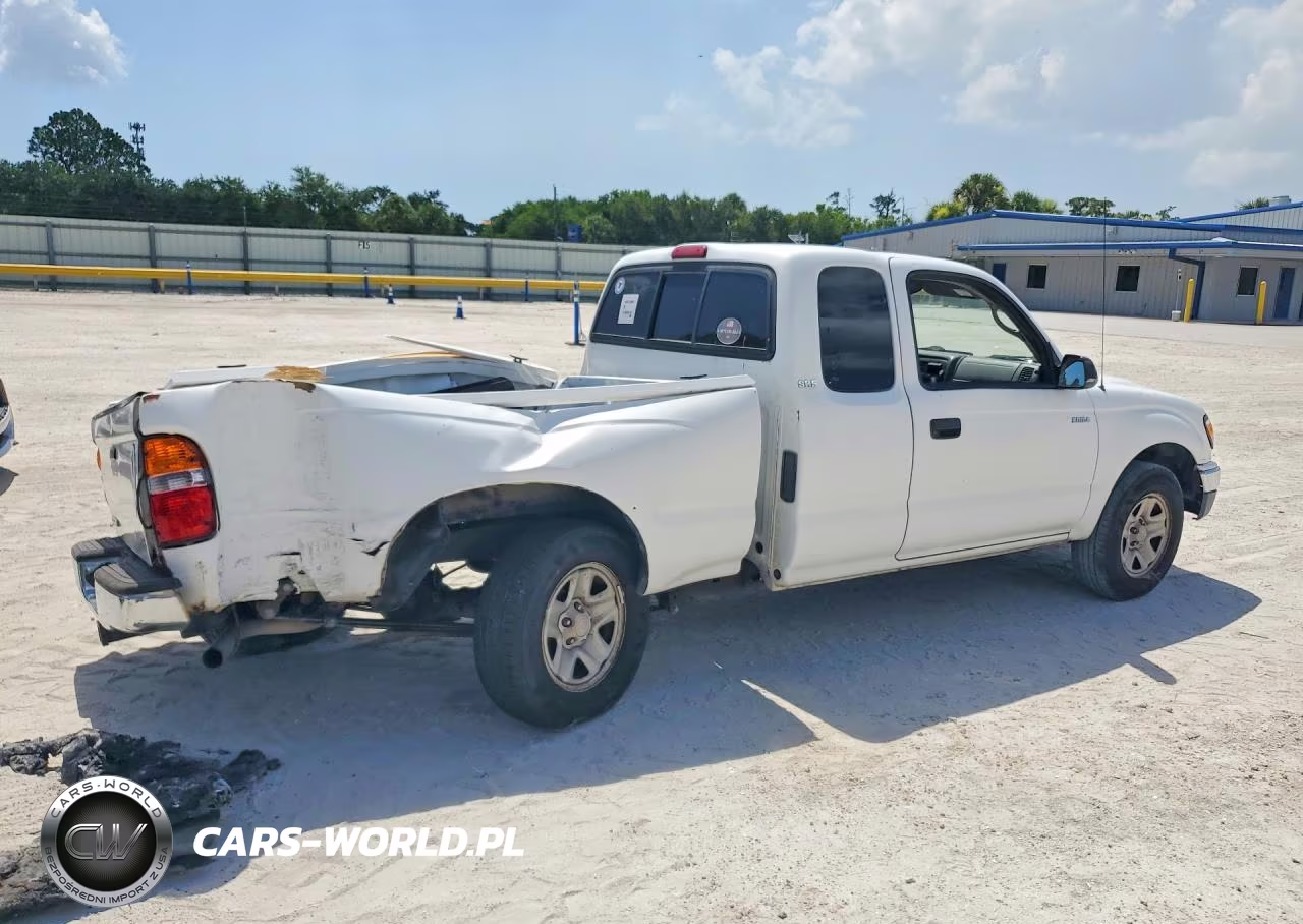 2001 Toyota Tacoma Xtracab VIN:5TEVL52N51Z820093 - 3
