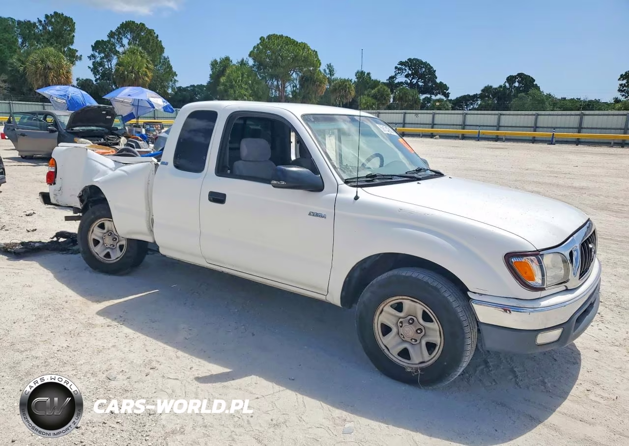 2001 Toyota Tacoma Xtracab VIN:5TEVL52N51Z820093 - 4