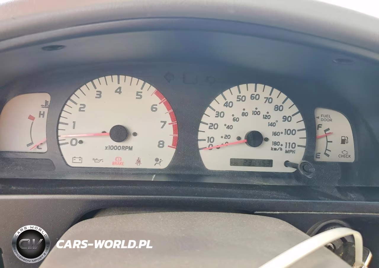 2001 Toyota Tacoma Xtracab VIN:5TEVL52N51Z820093 - 9