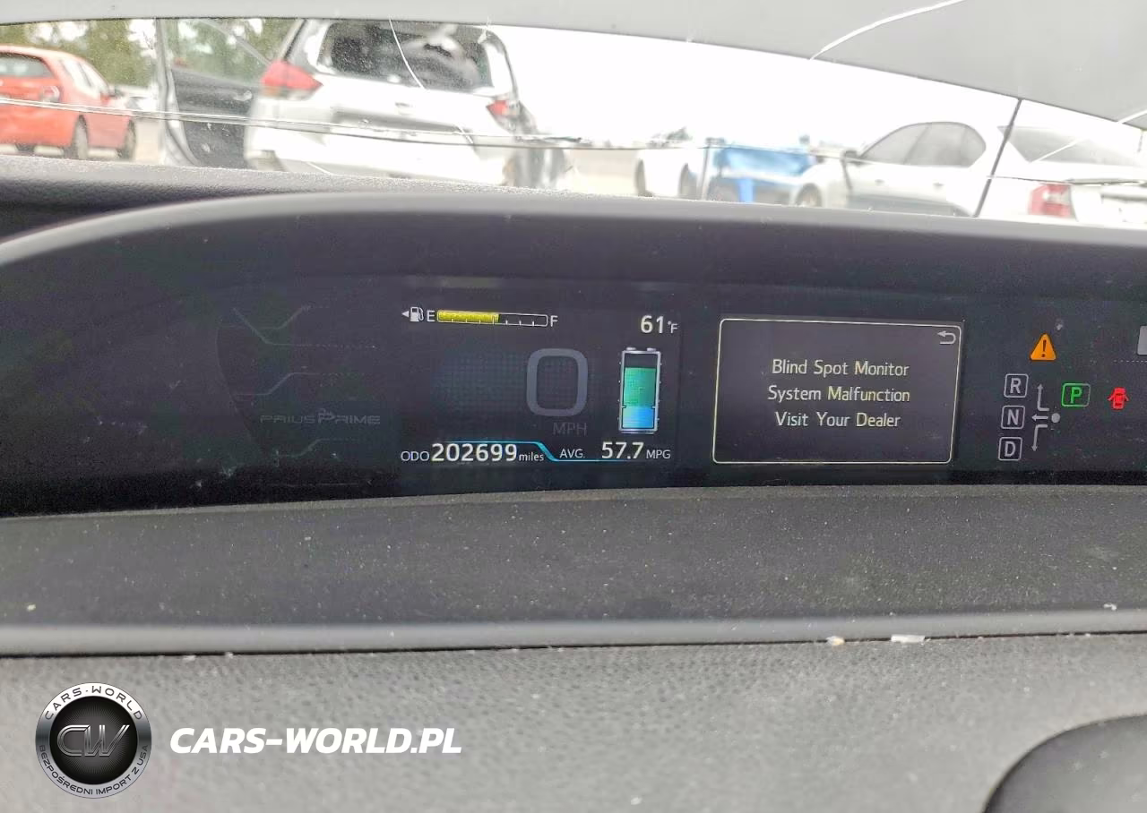 2017 Toyota Prius Prime Advanced VIN:JTDKARFP8H3032235 - 9