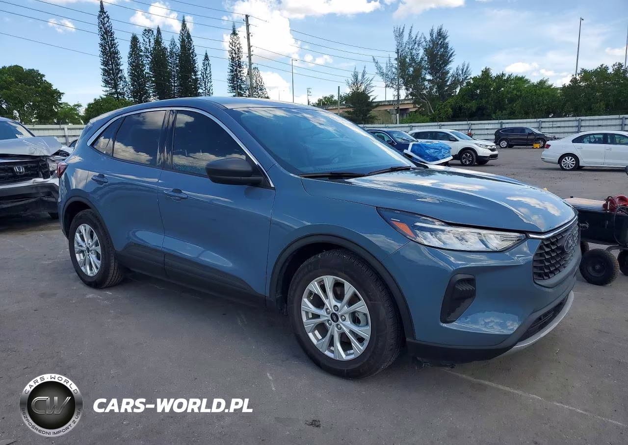 2023 Ford Escape Active VIN:1FMCU0GN1PUB40172 - 4
