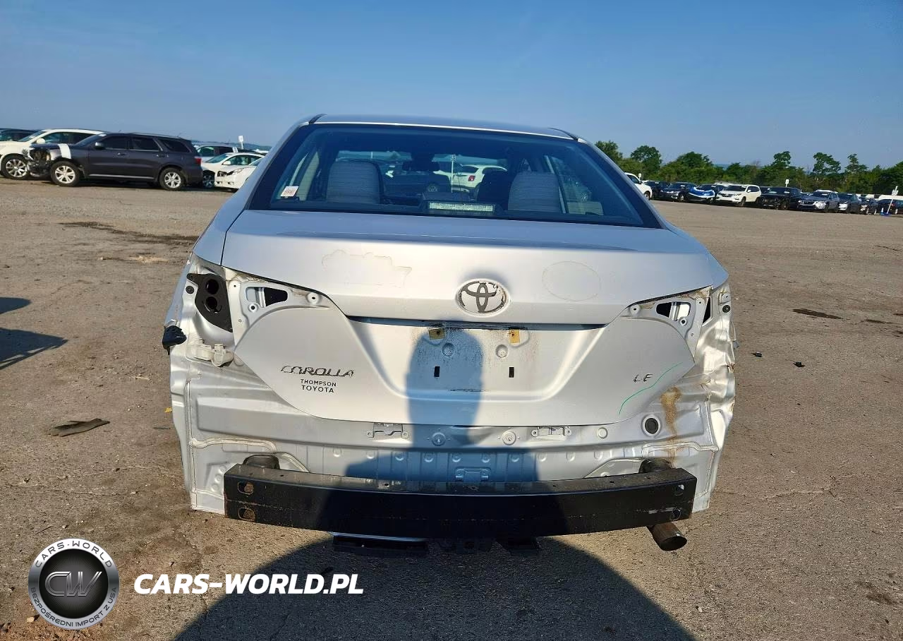 2019 Toyota Corolla Le VIN:2T1BURHE4KC194428 - 6