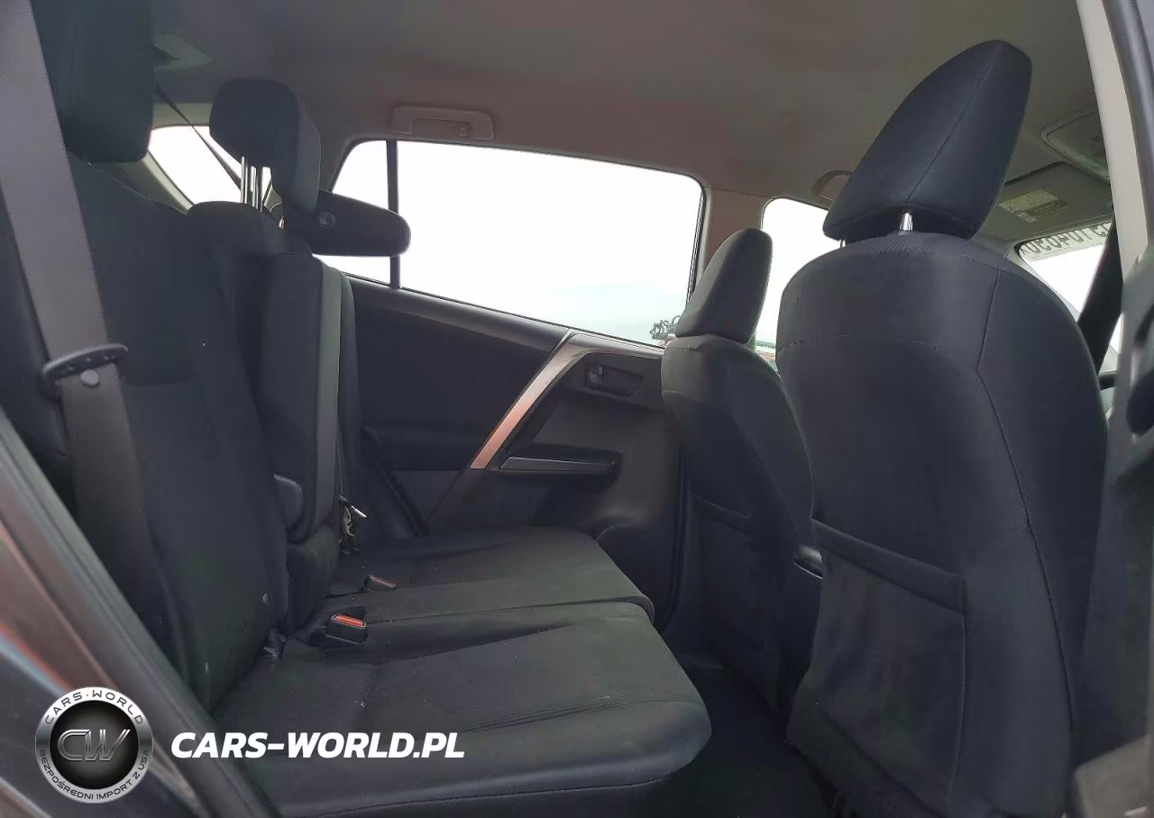 2018 Toyota Rav4 Le VIN:JTMZFREV2JJ197599 - 11