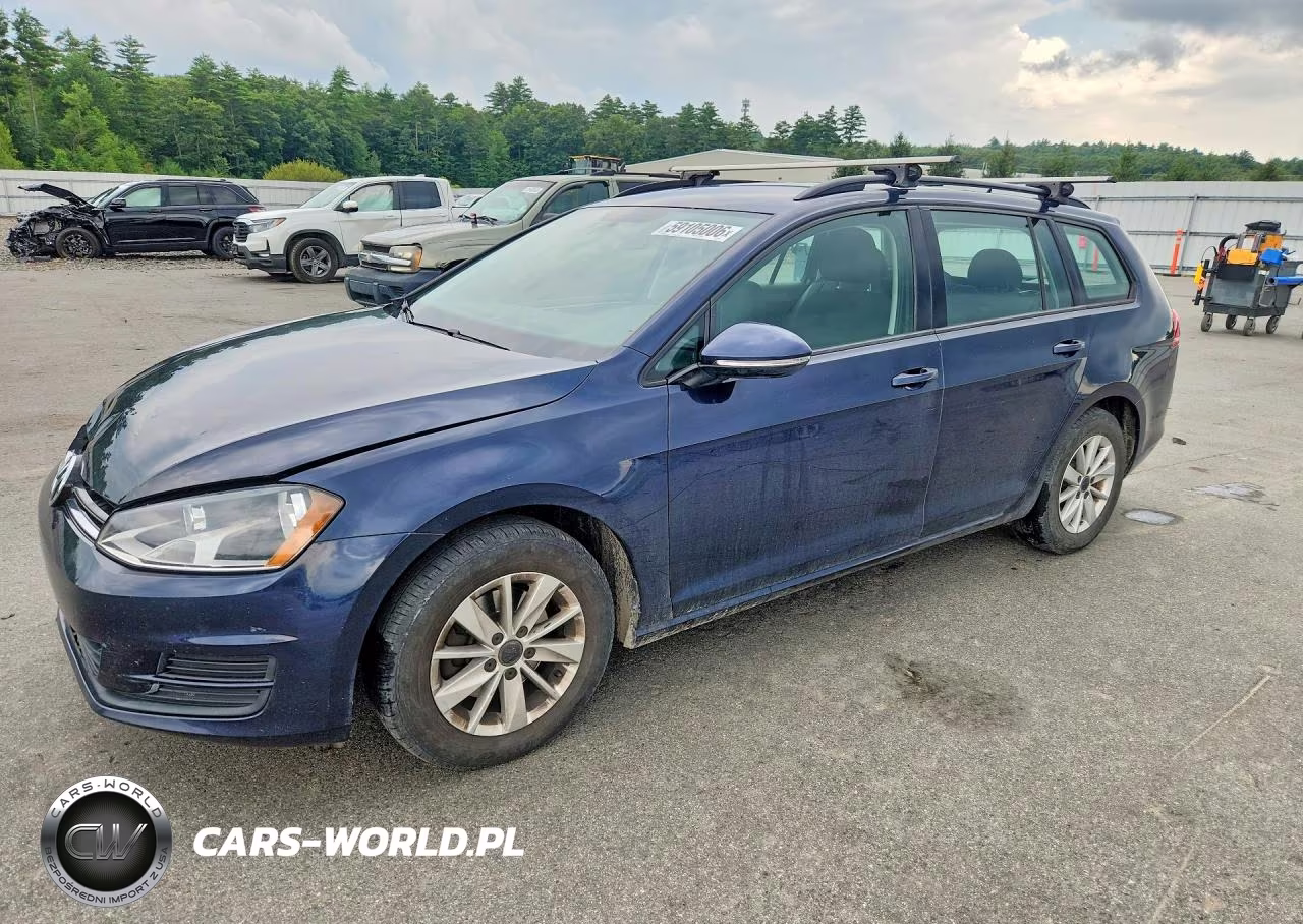 2017 Volkswagen Golf Sportwagen S – zdjęcie 1 z 12