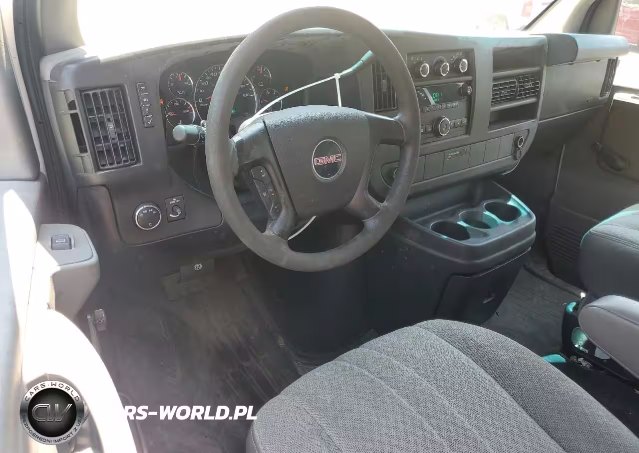 2010 GMC Savana G1500 VIN:1GTUHAD4XA1165160 - 8