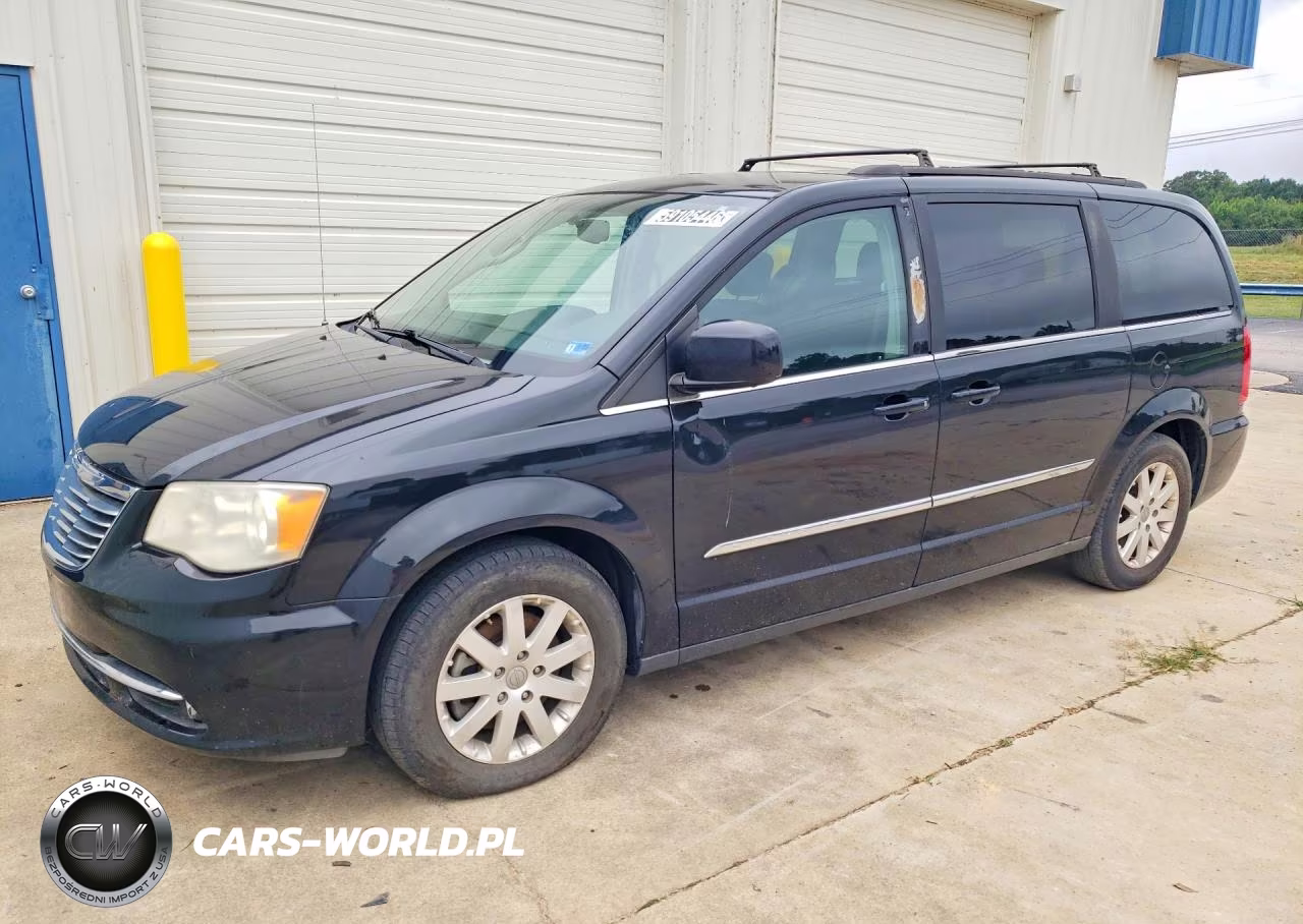 2015 Chrysler Town & Country Touring VIN:2C4RC1BG9FR694670 - 1